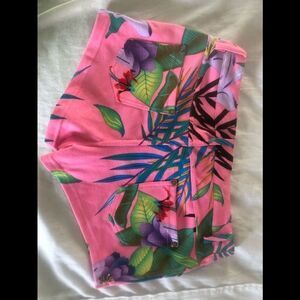 Erow hot pink shorts super cute